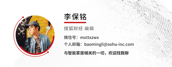 老年人郑州医疗机构问诊下跪致谢 护士跪地还礼